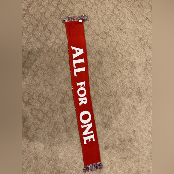 Toronto FC TFC Suite Season Ticket Scarf - RARE - Picture 6 of 9